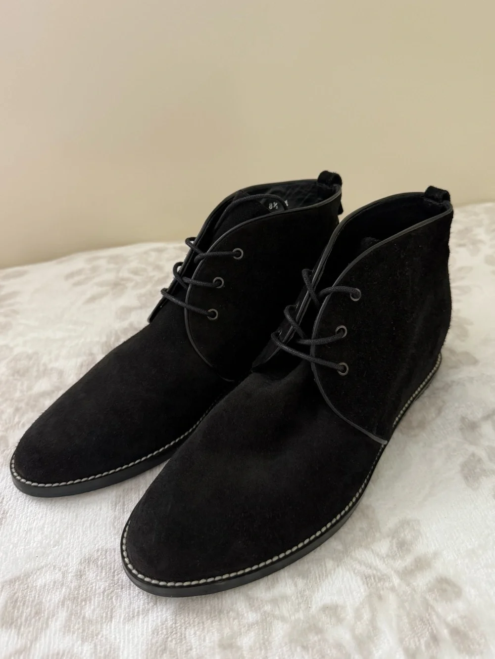 EUC Stuart Weitzman Kalahari Women Black Suede Wedge Ankle Booties Lace Up